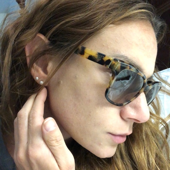 Prada sunglasses - Picture 6 of 6